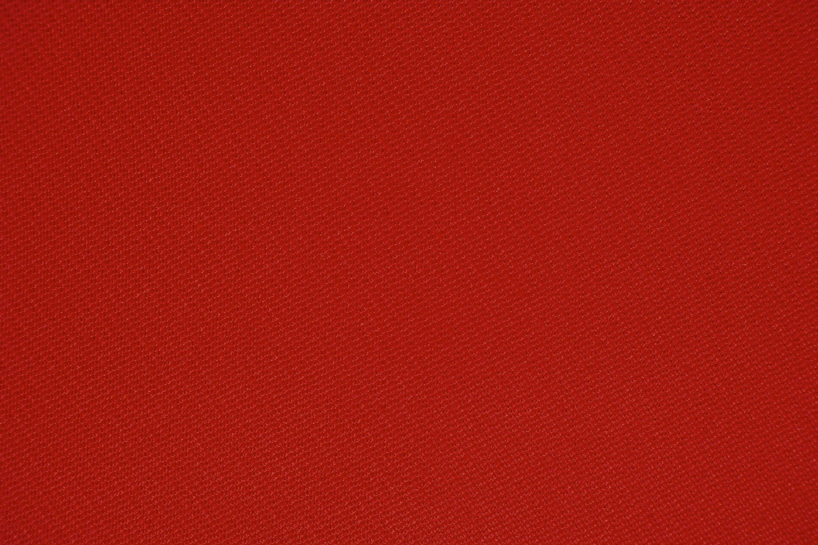 Carpet Tiles vs Wall-to-Wall Carpet: Which Is Right for Your Office?